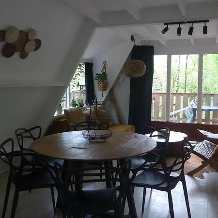Woodhouse Nr. 141